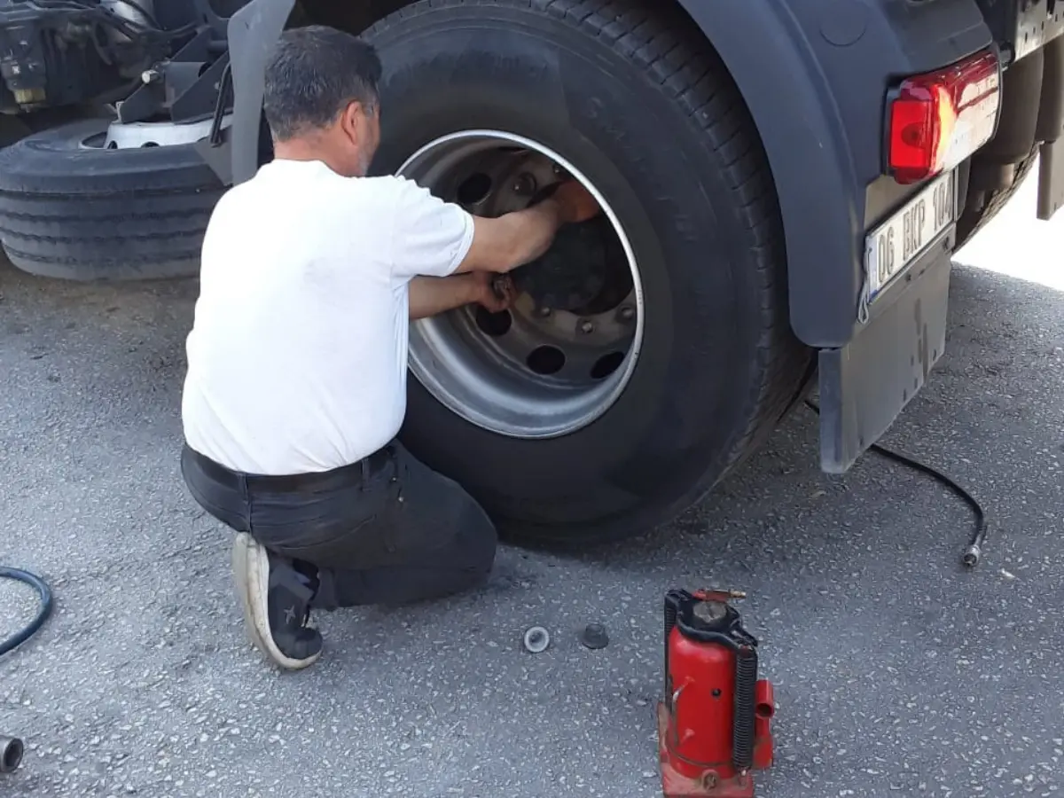 Silvan Oto Lastikçi